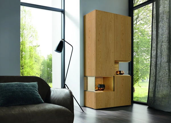 Hülsta Neo Wohnwand Vitrine 1 Schubkasten Und 3 Türen Natureiche 5 Hülsta Neo Wohnwand Vitrine 1 Schubkasten Und 3 Türen Natureiche – Bild 4